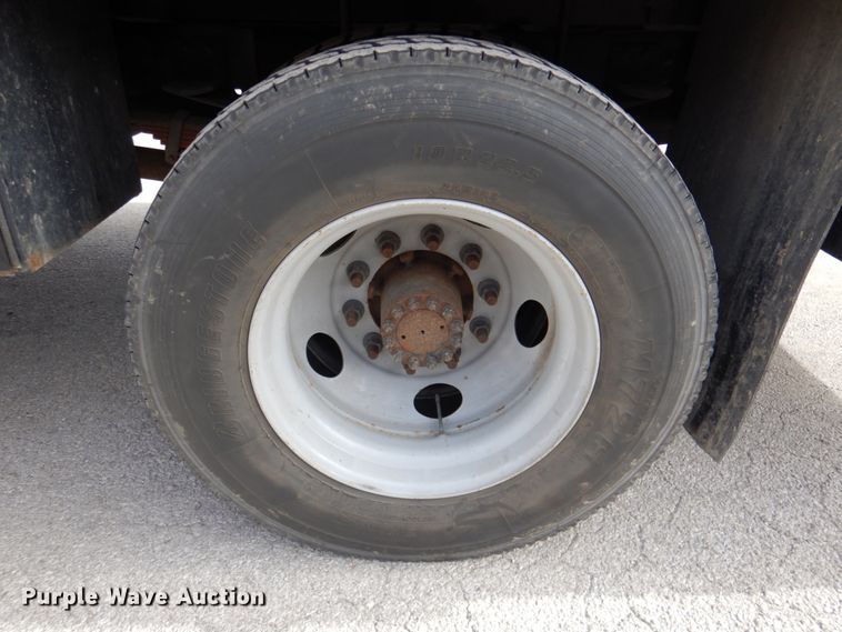 image for item DK1276 2001 Chevrolet C6500  utility / service truck