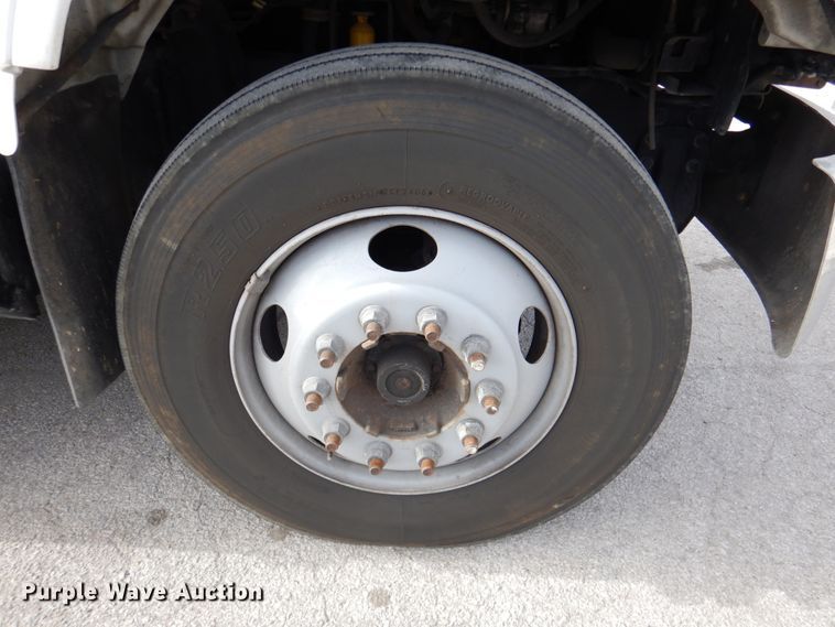 image for item DK1276 2001 Chevrolet C6500  utility / service truck