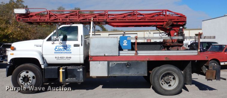 image for item DK1277 1995 Chevrolet Kodiak  flatbed truck with boom ladder