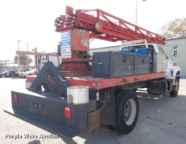 image for item DK1277 1995 Chevrolet Kodiak  flatbed truck with boom ladder