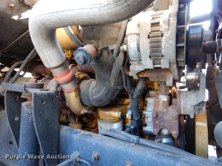 image for item DK1277 1995 Chevrolet Kodiak  flatbed truck with boom ladder