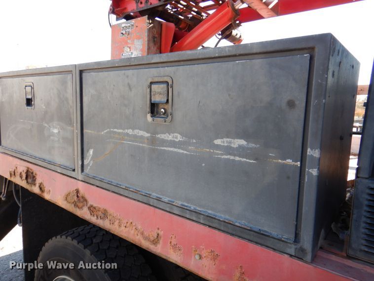 image for item DK1277 1995 Chevrolet Kodiak  flatbed truck with boom ladder