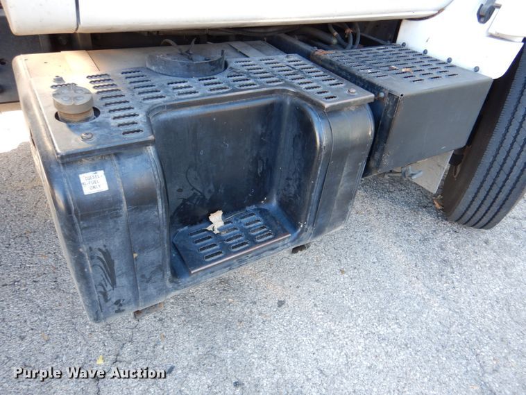 image for item DK1277 1995 Chevrolet Kodiak  flatbed truck with boom ladder