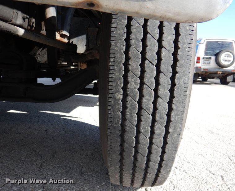 image for item DK1277 1995 Chevrolet Kodiak  flatbed truck with boom ladder