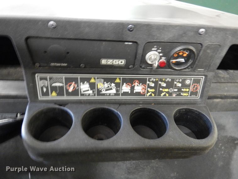 image for item DK1327 2010 EZGO ST400  utility vehicle
