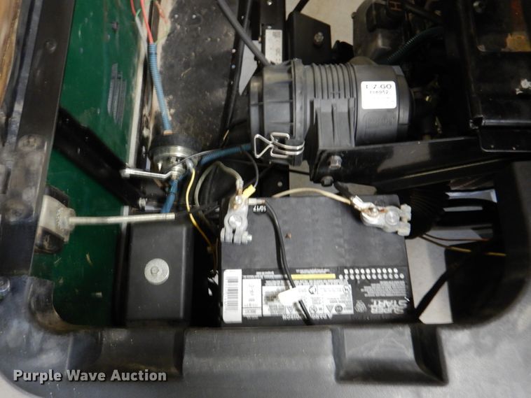 image for item DK1327 2010 EZGO ST400  utility vehicle