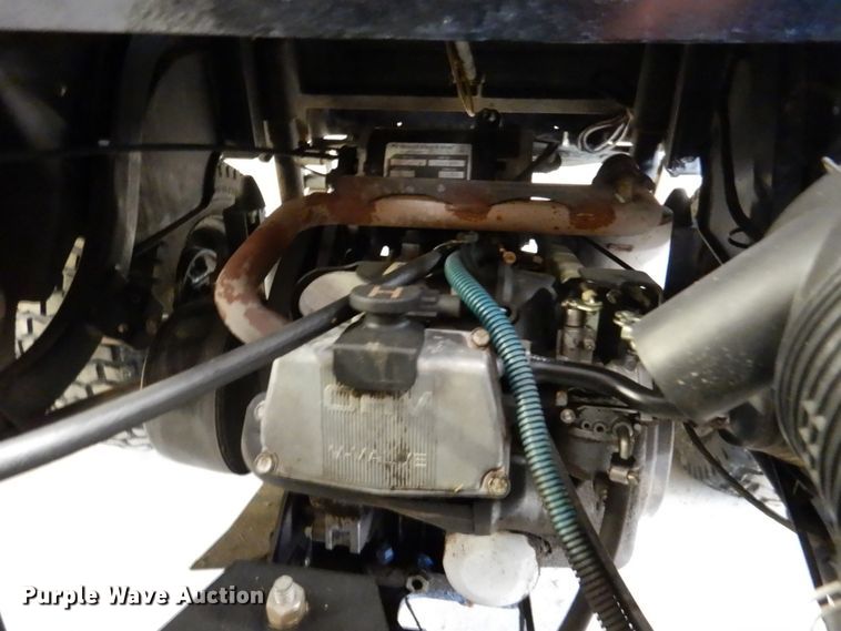 image for item DK1327 2010 EZGO ST400  utility vehicle