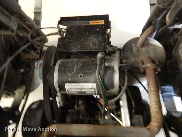 image for item DK1327 2010 EZGO ST400  utility vehicle