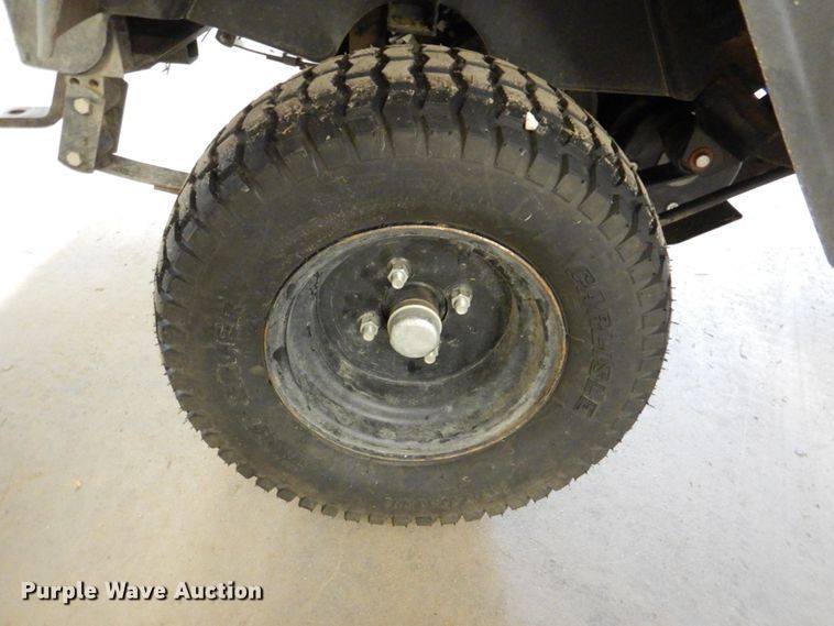 image for item DK1327 2010 EZGO ST400  utility vehicle