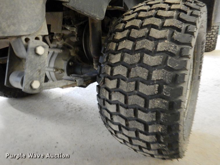 image for item DK1327 2010 EZGO ST400  utility vehicle