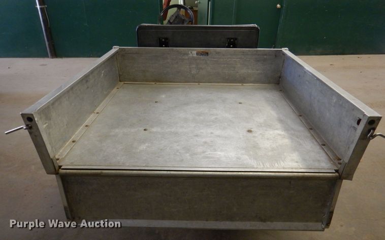 image for item DK1328 2007 Club Car Turf 2  utility vehicle