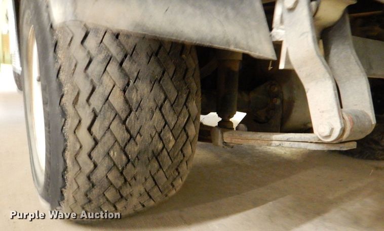 image for item DK1328 2007 Club Car Turf 2  utility vehicle