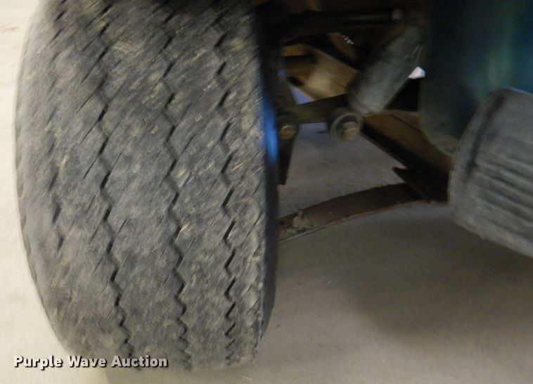 image for item DK1328 2007 Club Car Turf 2  utility vehicle