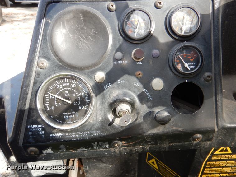 image for item DK1329 1992 Cushman 898630  utility vehicle