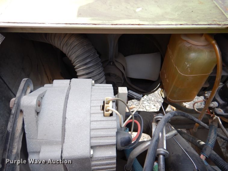 image for item DK1329 1992 Cushman 898630  utility vehicle