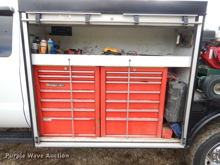 image for item DK3108 2012 Ford F550 Super Duty XLT  SuperCab flatbed truck