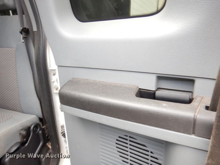 image for item DK3108 2012 Ford F550 Super Duty XLT  SuperCab flatbed truck