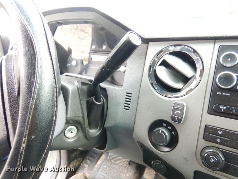 image for item DK3108 2012 Ford F550 Super Duty XLT  SuperCab flatbed truck