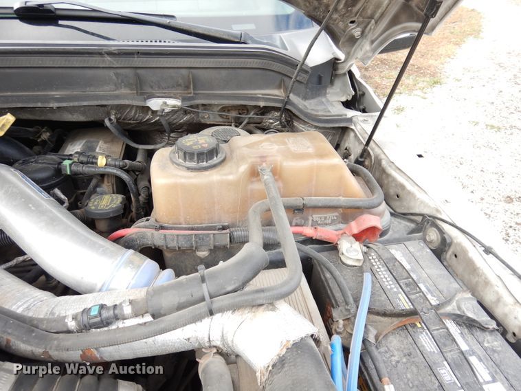 image for item DK3108 2012 Ford F550 Super Duty XLT  SuperCab flatbed truck