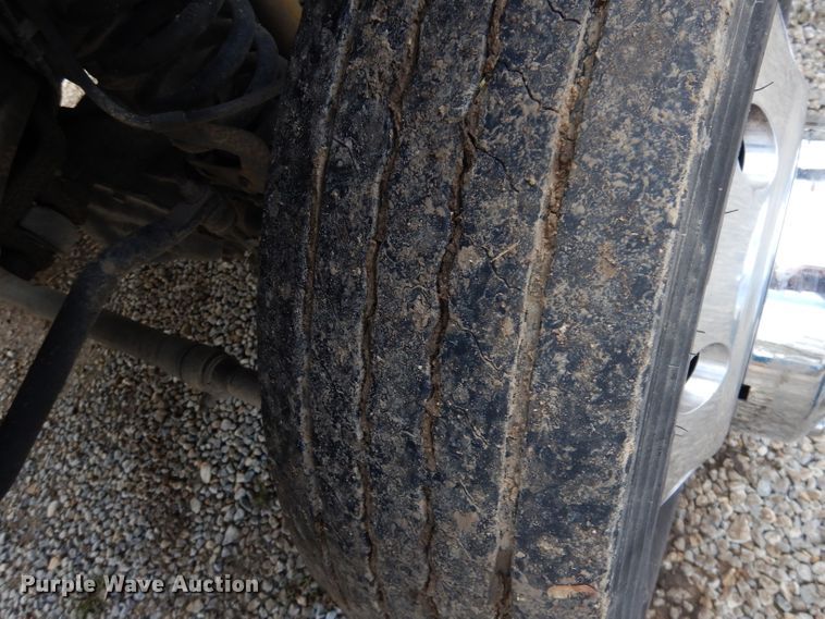 image for item DK3108 2012 Ford F550 Super Duty XLT  SuperCab flatbed truck