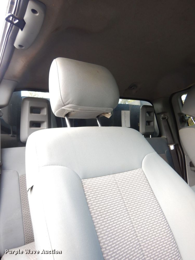 image for item DK3108 2012 Ford F550 Super Duty XLT  SuperCab flatbed truck