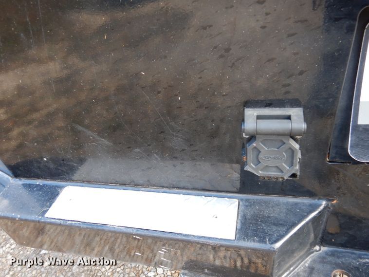 image for item DK3108 2012 Ford F550 Super Duty XLT  SuperCab flatbed truck