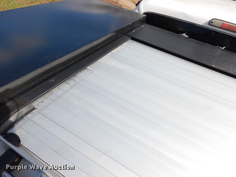 image for item DK3108 2012 Ford F550 Super Duty XLT  SuperCab flatbed truck