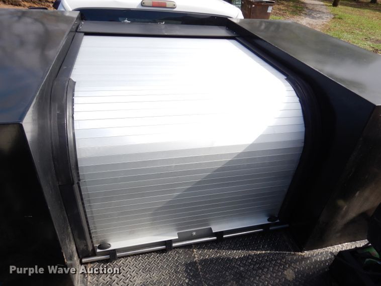 image for item DK3108 2012 Ford F550 Super Duty XLT  SuperCab flatbed truck