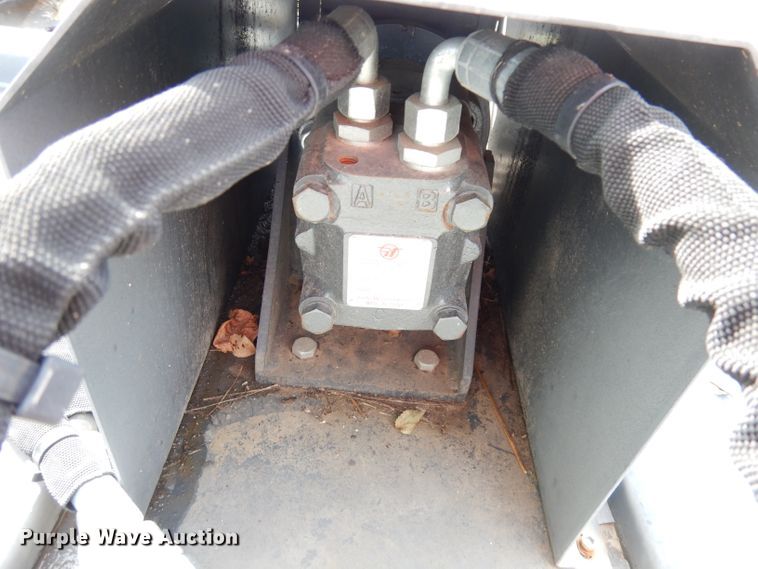 image for item DK3121 Wolverine  6' W skid steer rotary mower