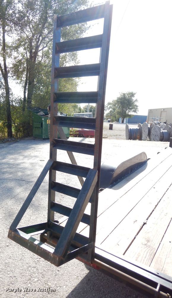 image for item DK3122 2019 HP  equipment trailer