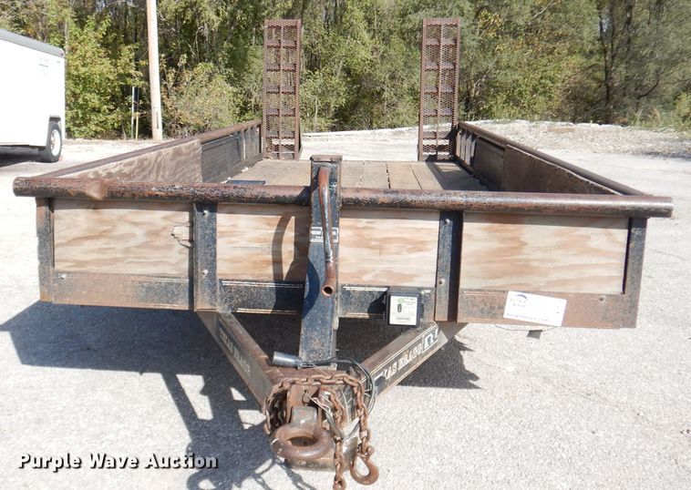 image for item DK3123 2004 Texas Bragg  equipment trailer