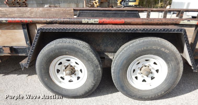 image for item DK3123 2004 Texas Bragg  equipment trailer