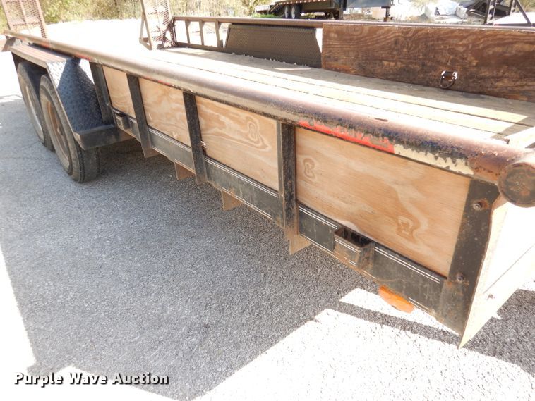 image for item DK3123 2004 Texas Bragg  equipment trailer