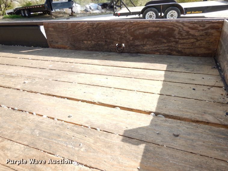 image for item DK3123 2004 Texas Bragg  equipment trailer