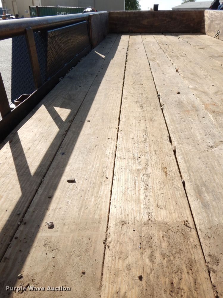 image for item DK3123 2004 Texas Bragg  equipment trailer