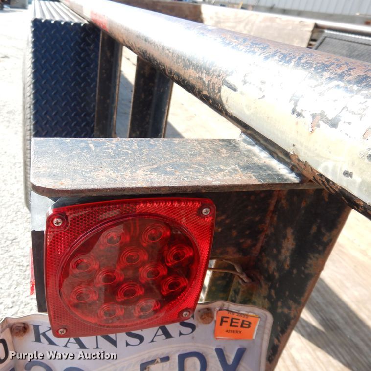 image for item DK3123 2004 Texas Bragg  equipment trailer