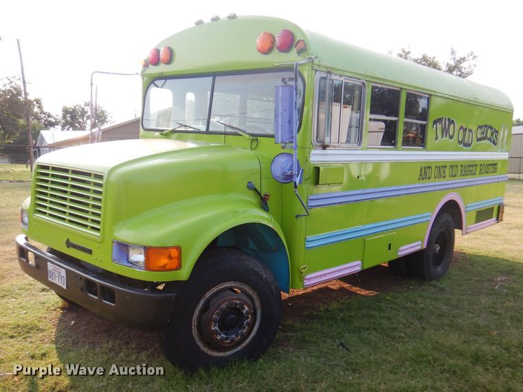 image for item DK8204 1995 International 3800 Blue Bird  school bus