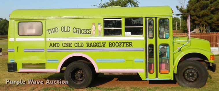 image for item DK8204 1995 International 3800 Blue Bird  school bus