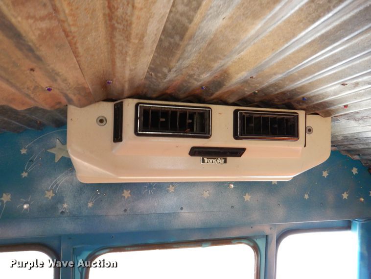 image for item DK8204 1995 International 3800 Blue Bird  school bus