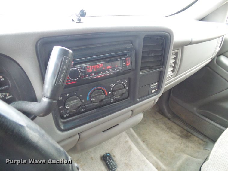 image for item DL0909 1999 Chevrolet Silverado 1500  Ext. Cab pickup truck