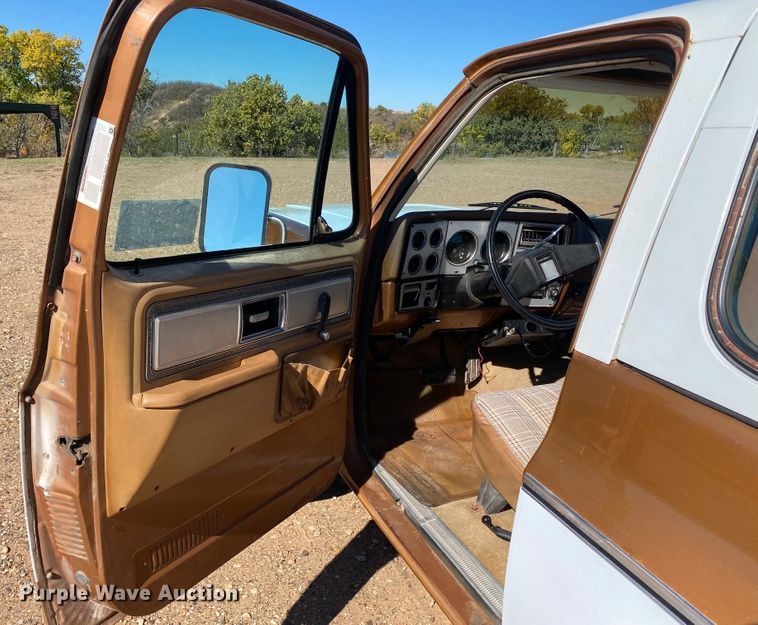 image for item DL6131 1979 Chevrolet Blazer  SUV