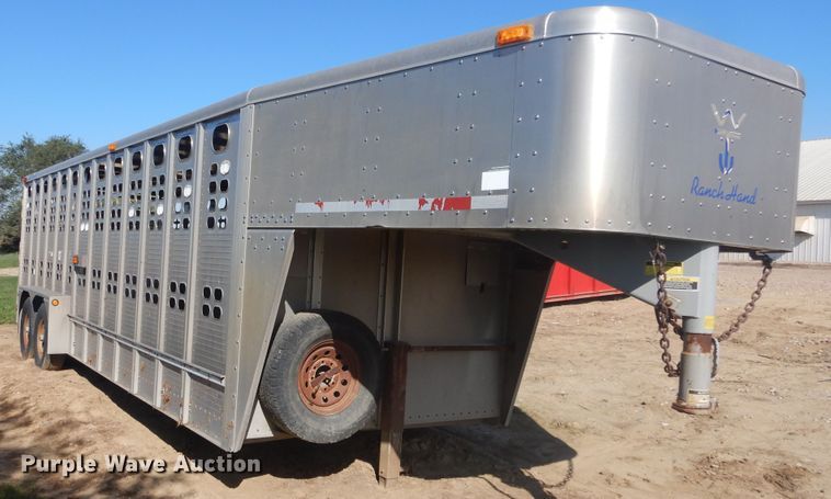 image for item DL6451 2006 Wilson PSGN-5724T  livestock trailer