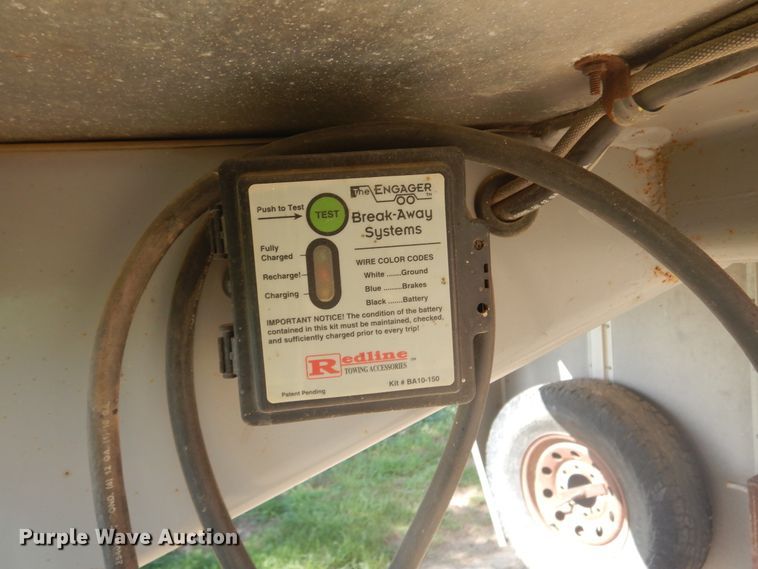 image for item DL6451 2006 Wilson PSGN-5724T  livestock trailer