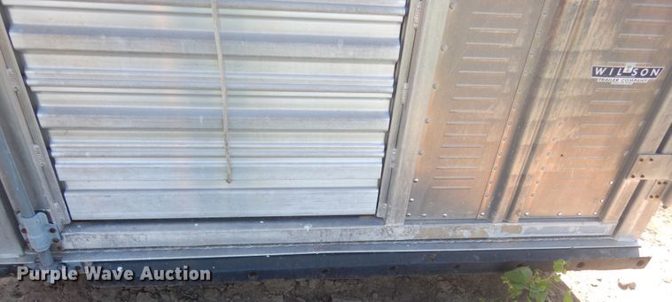 image for item DL6451 2006 Wilson PSGN-5724T  livestock trailer