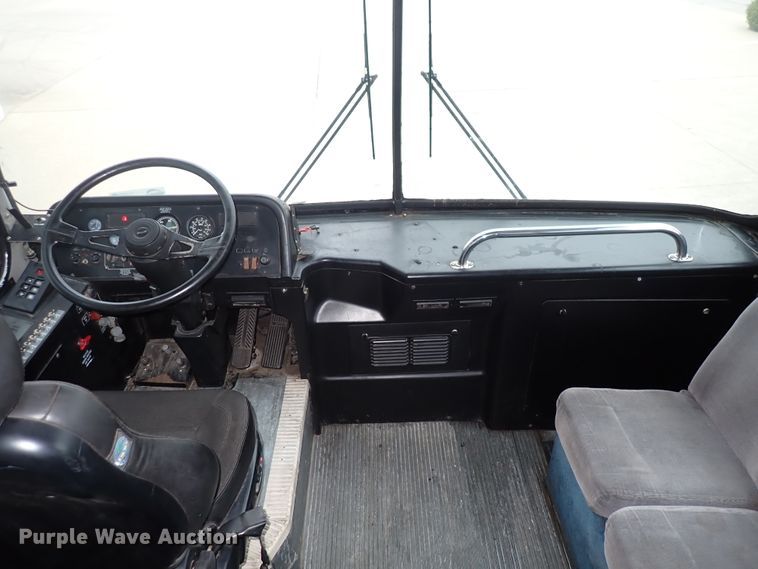 image for item DN2185 2006 El Dorado E-Z Rider II  transit bus