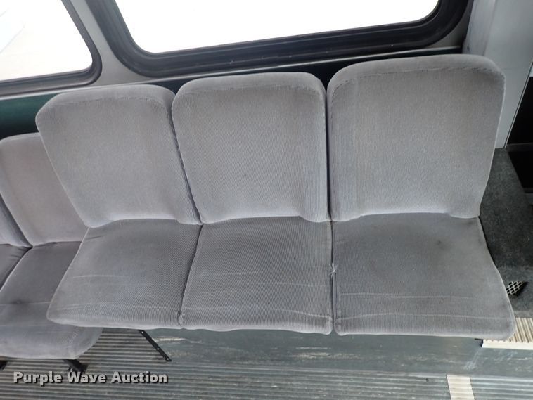 image for item DN2185 2006 El Dorado E-Z Rider II  transit bus