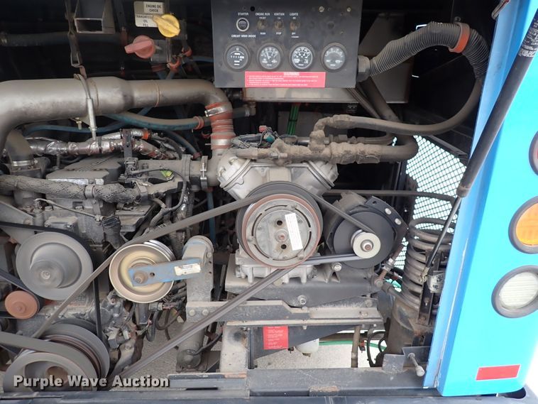 image for item DN2185 2006 El Dorado E-Z Rider II  transit bus