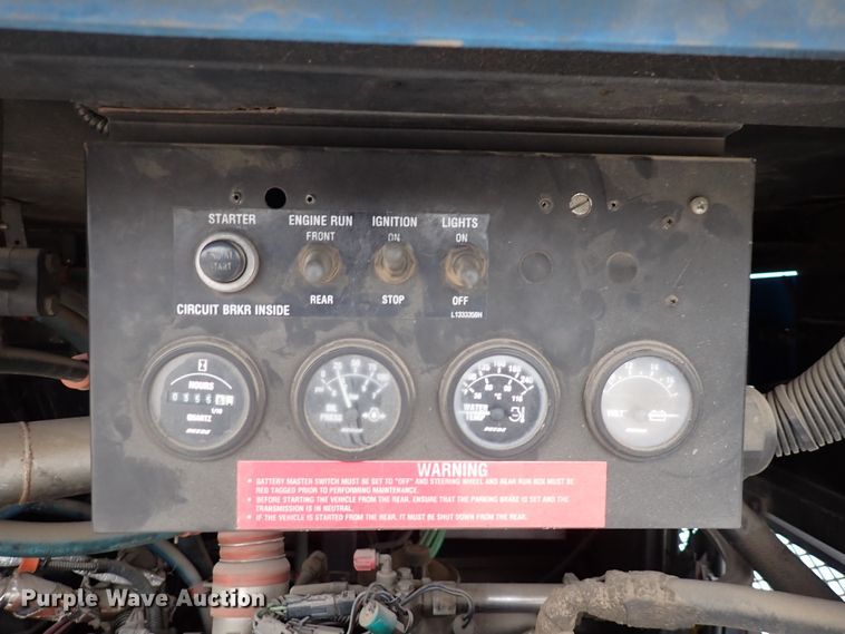 image for item DN2185 2006 El Dorado E-Z Rider II  transit bus