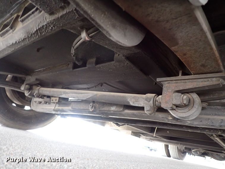 image for item DN2185 2006 El Dorado E-Z Rider II  transit bus