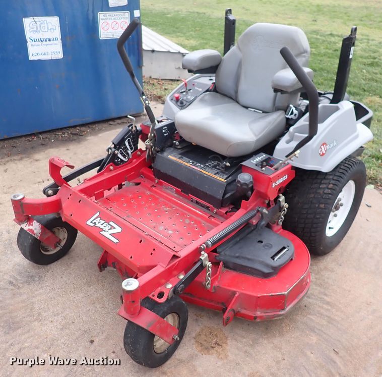 image for item DN2226 Exmark Lazer Z  ZTR lawn mower